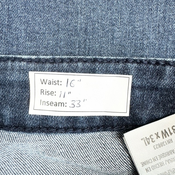 Women's Dark Blue Flare Jeans - Picture 9 of 10